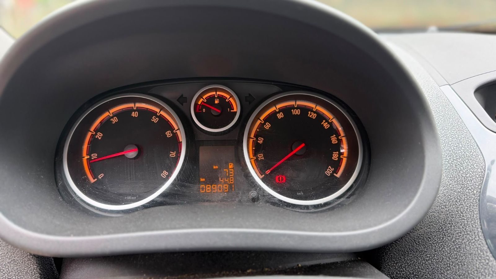 Opel Corsa – Foto 11