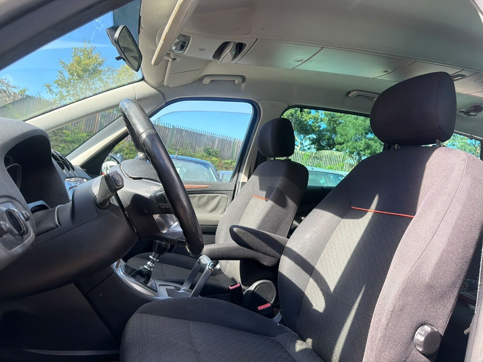 Ford Galaxy – Foto 5