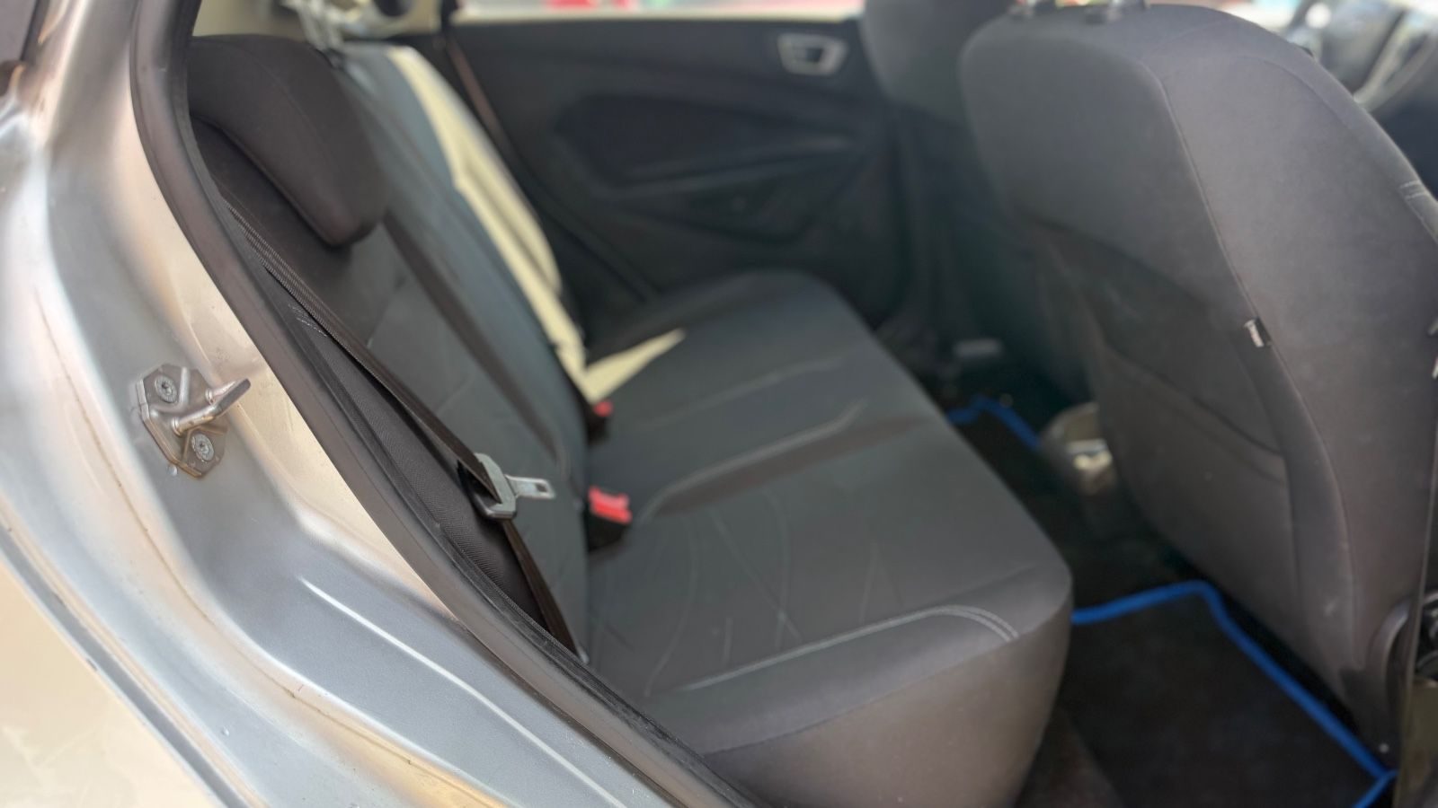 Ford Fiesta – Foto 10