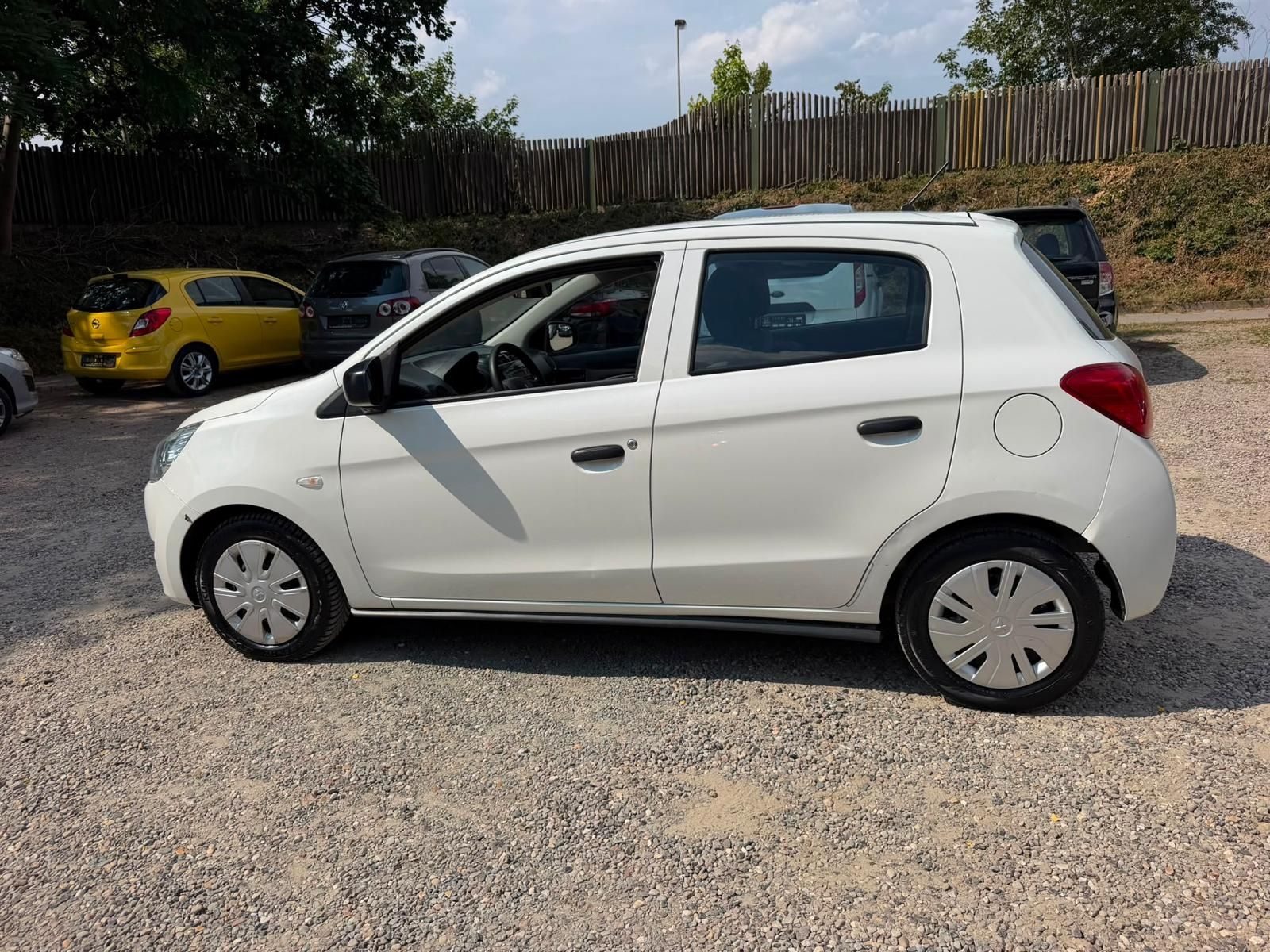 Mitsubishi Space Star – Foto 8