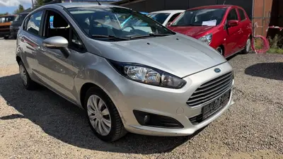 Ford Fiesta 1,6 TDCi 70kW SYNC Edition**Klima