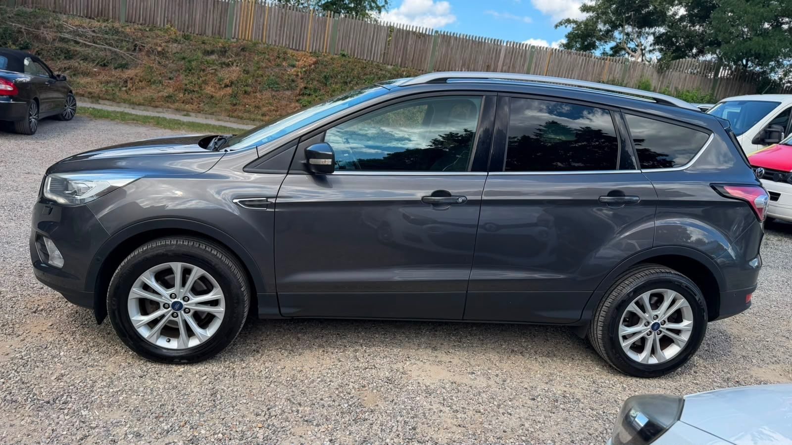 Ford Kuga – Foto 9