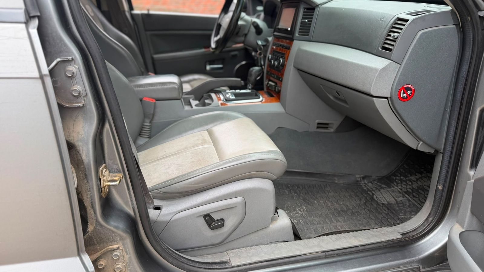 Jeep Grand Cherokee – Foto 10