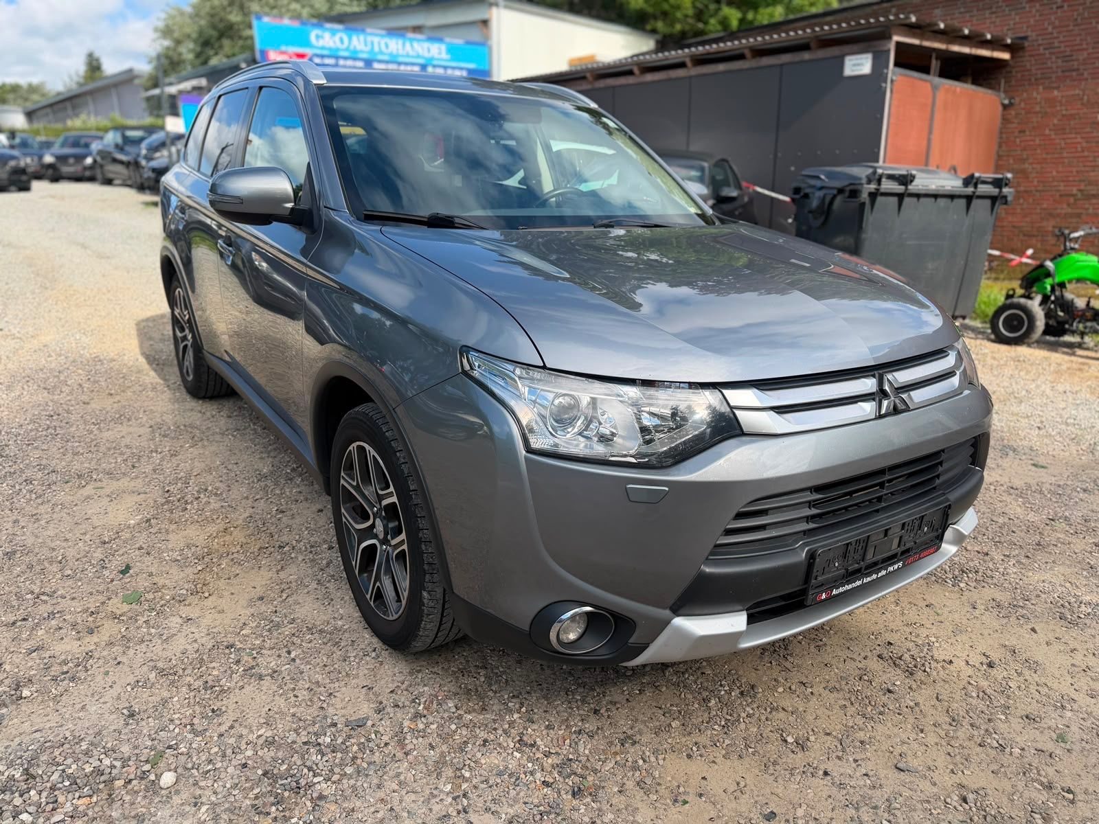 Mitsubishi Outlander – Foto 1