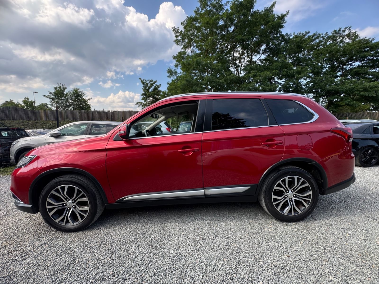 Mitsubishi Outlander – Foto 5