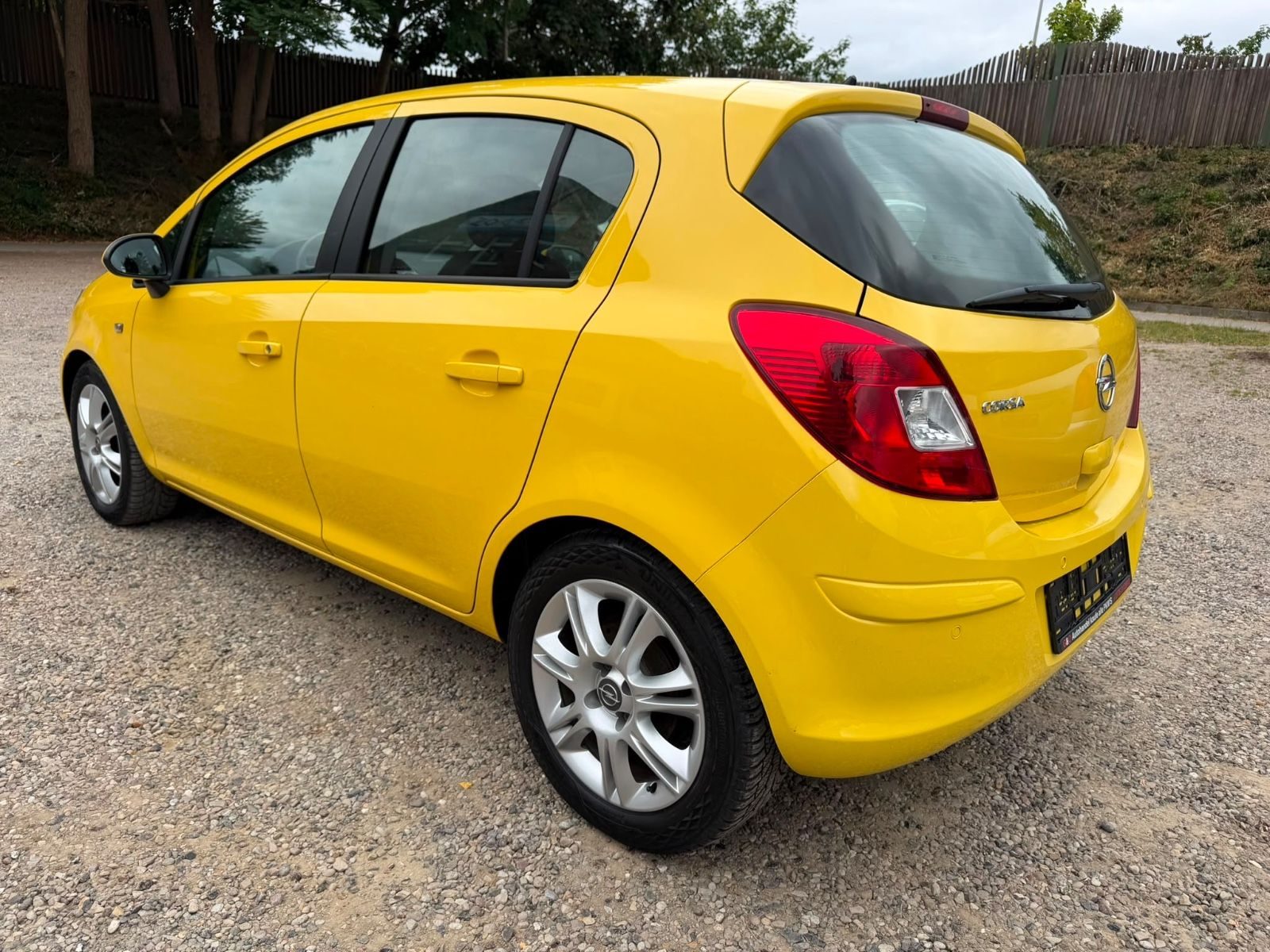 Opel Corsa – Foto 7