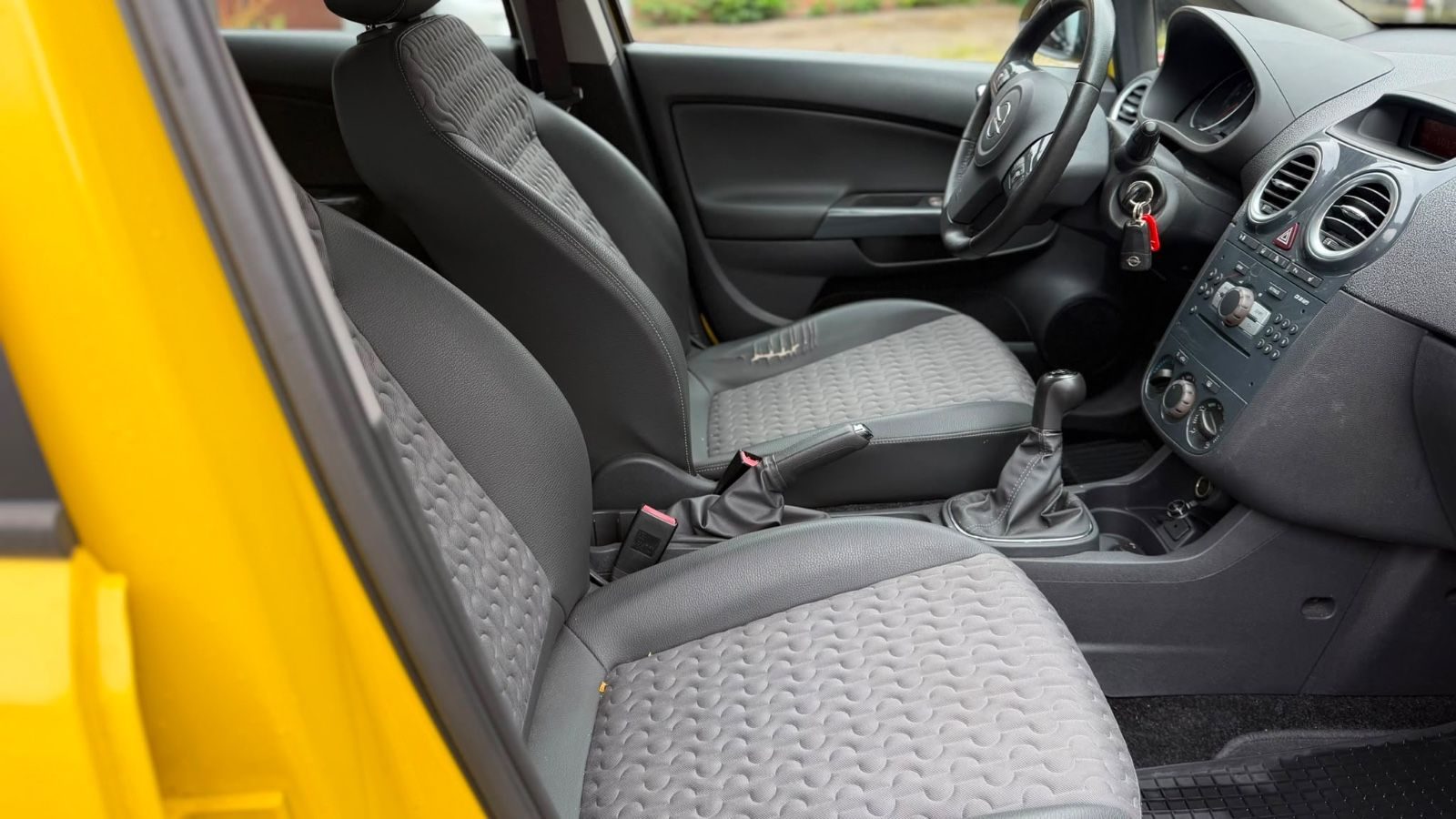 Opel Corsa – Foto 14