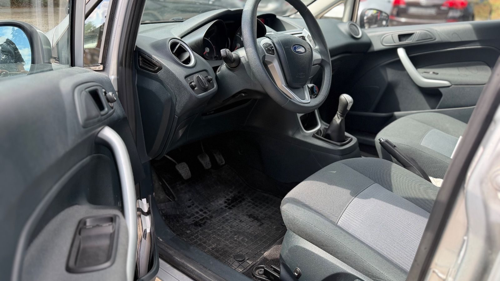 Ford Fiesta – Foto 16