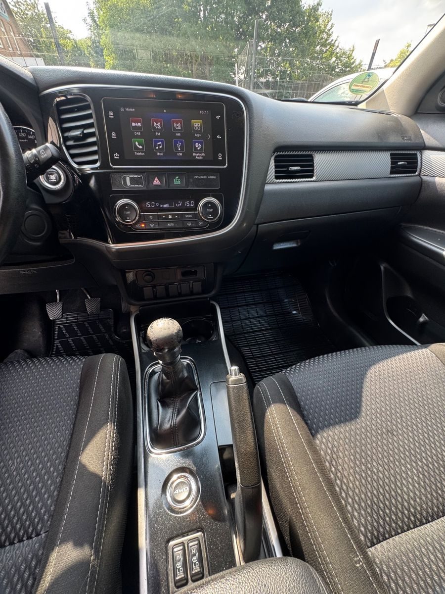 Mitsubishi Outlander – Foto 15
