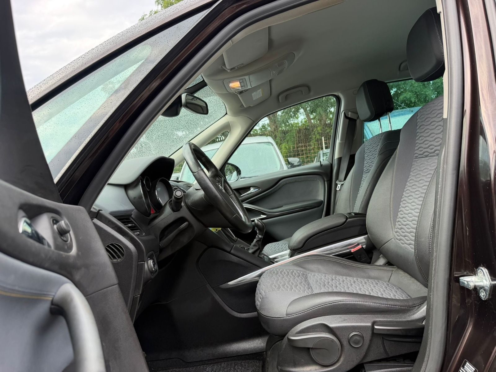 Opel Zafira – Foto 26
