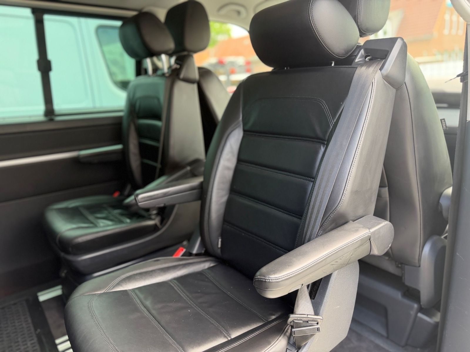 Volkswagen T6 Transporter – Foto 29