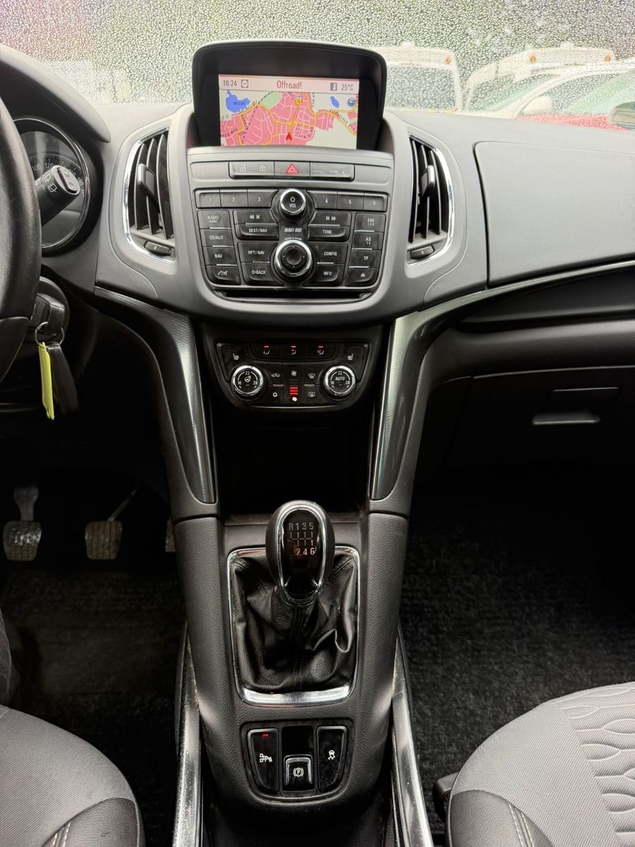 Opel Zafira – Foto 22