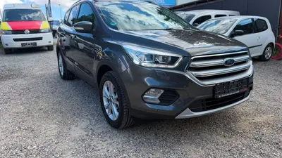 Ford Kuga 1,5 EcoBoost 4x2 110kW COOL & CONNECT*Pano