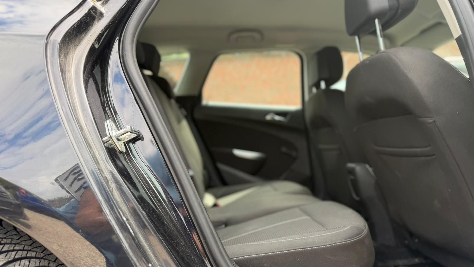 Opel Astra – Foto 10