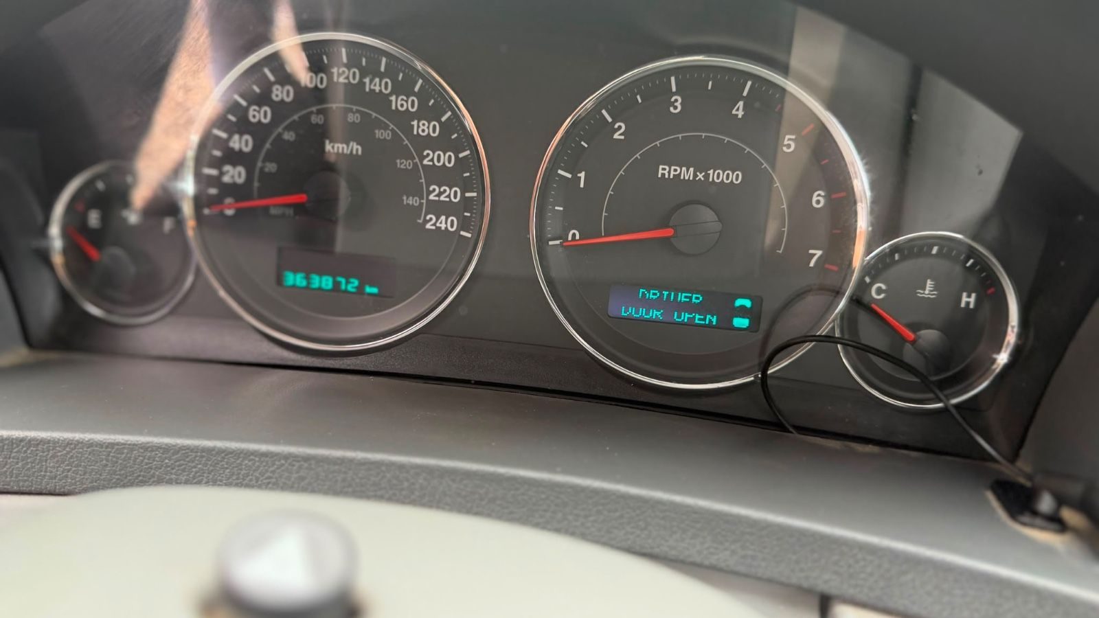 Jeep Grand Cherokee – Foto 14