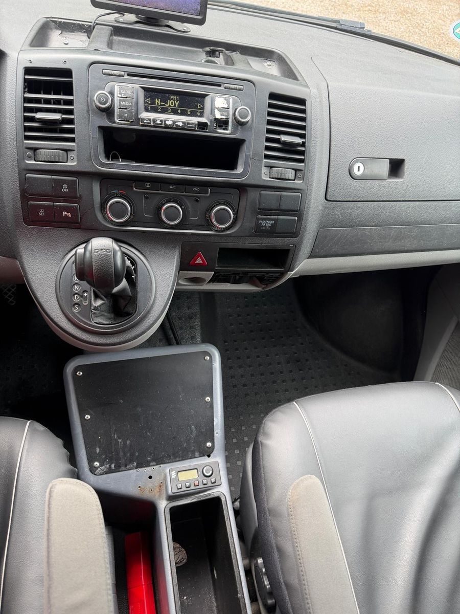 Volkswagen T5 Transporter – Bild 10