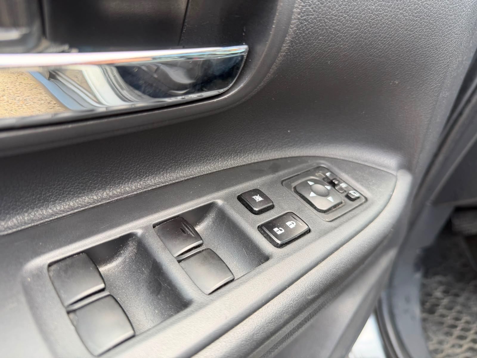 Mitsubishi Outlander – Foto 9