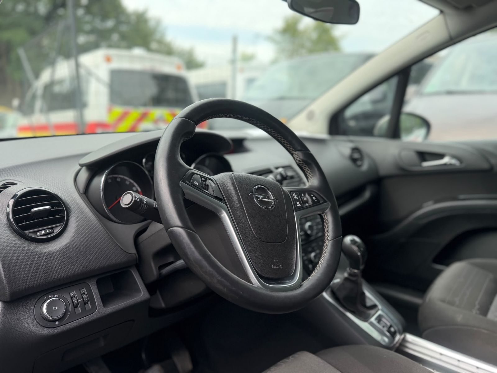 Opel Meriva – Foto 8