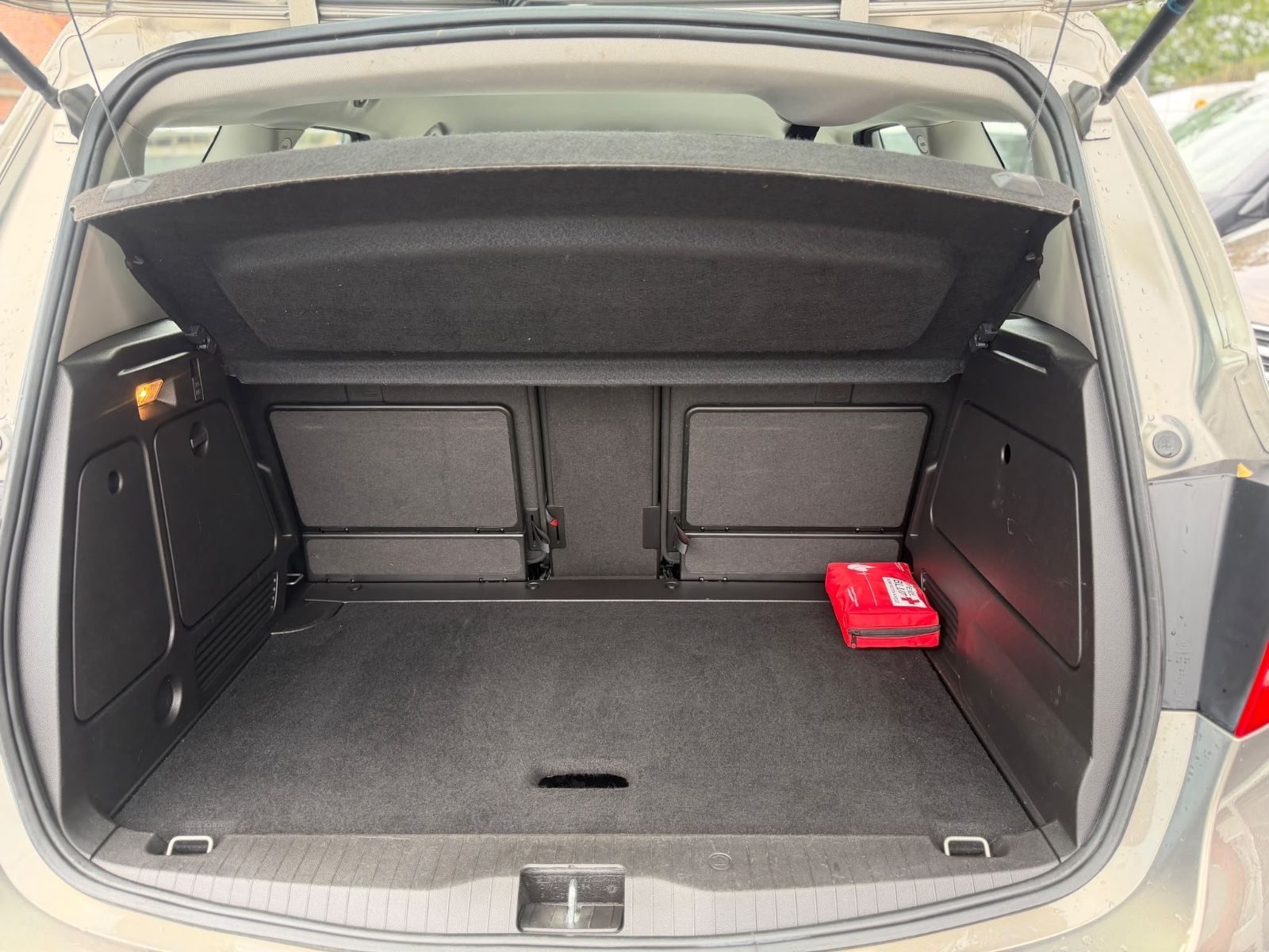 Opel Meriva – Foto 10