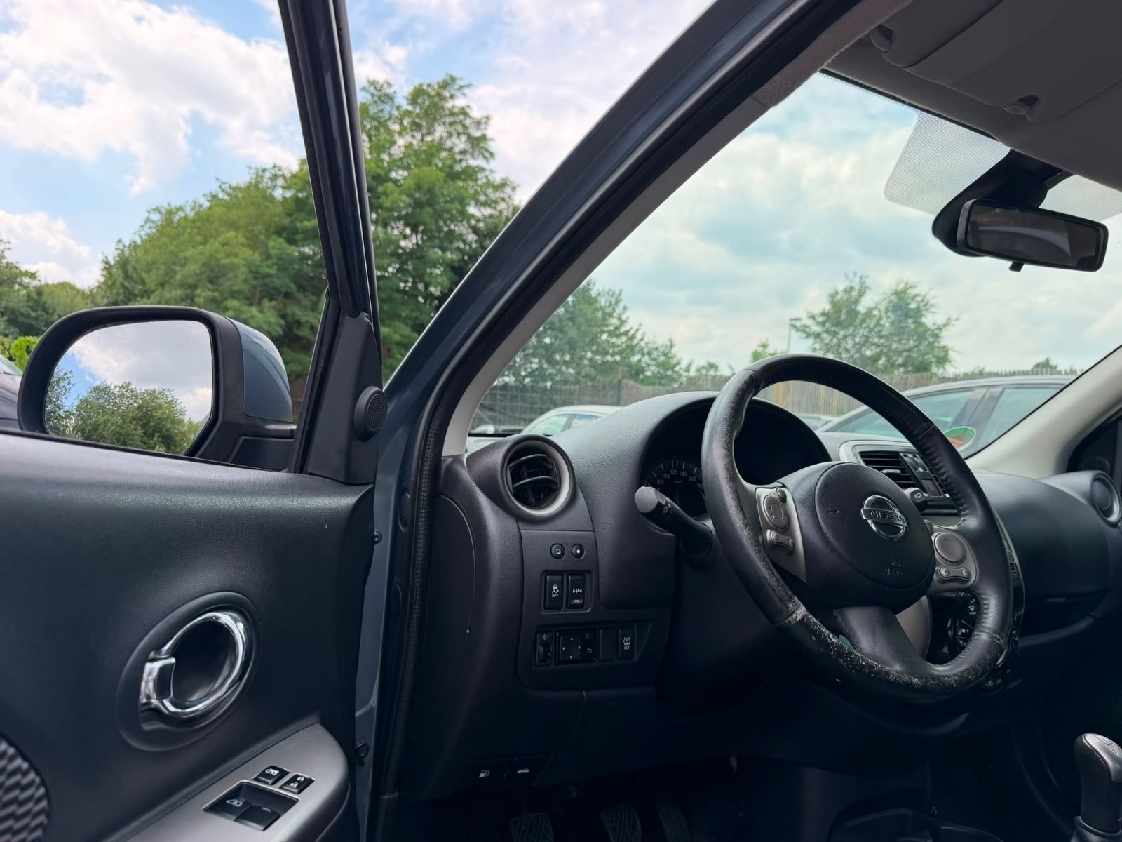 Nissan Micra – Foto 12